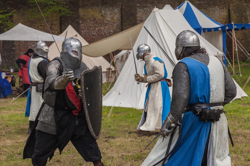 Knight Duels